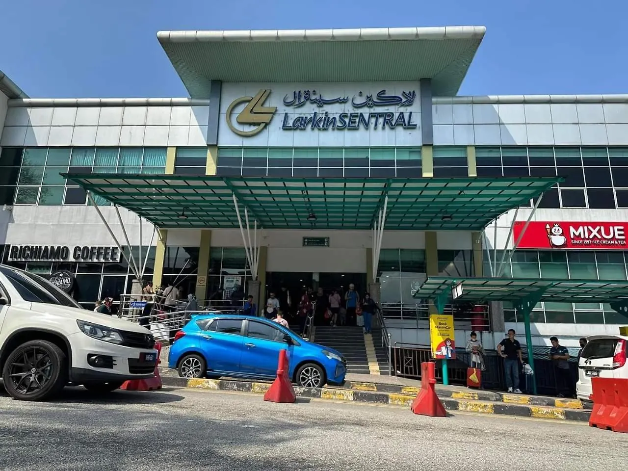 Larkin Bus Terminal Doraemon Home By Yha Johor Bahru Malaysia